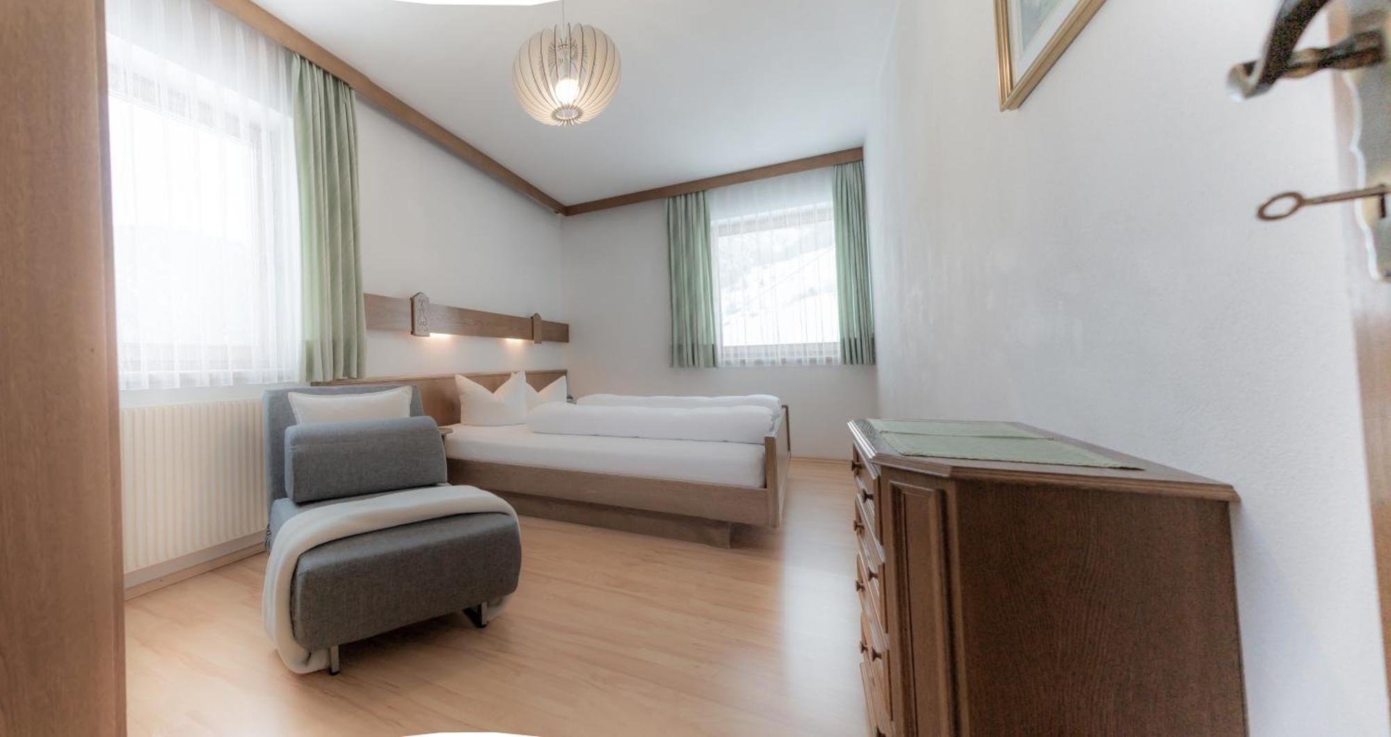 Das Alpenblick & Outdoor Lodge Nauders Extérieur photo