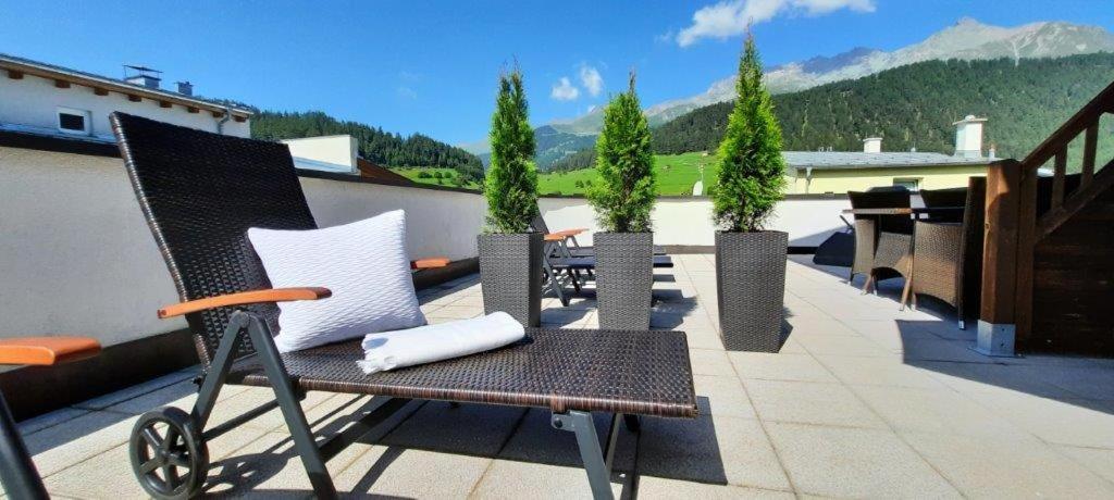 Das Alpenblick & Outdoor Lodge Nauders Extérieur photo
