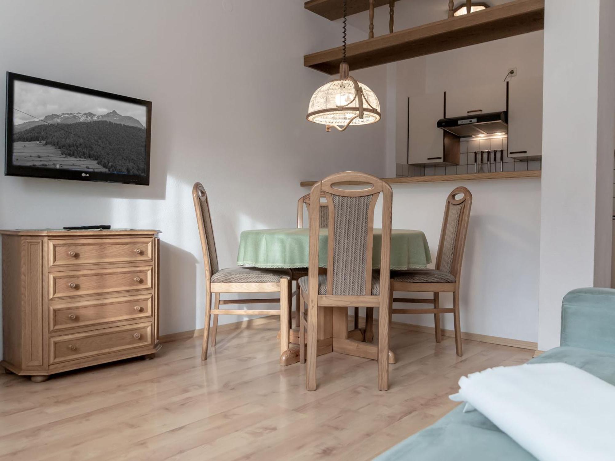Das Alpenblick & Outdoor Lodge Nauders Extérieur photo